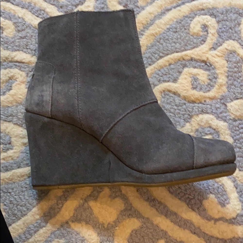 Toms Grey, Suede,  wedge booties